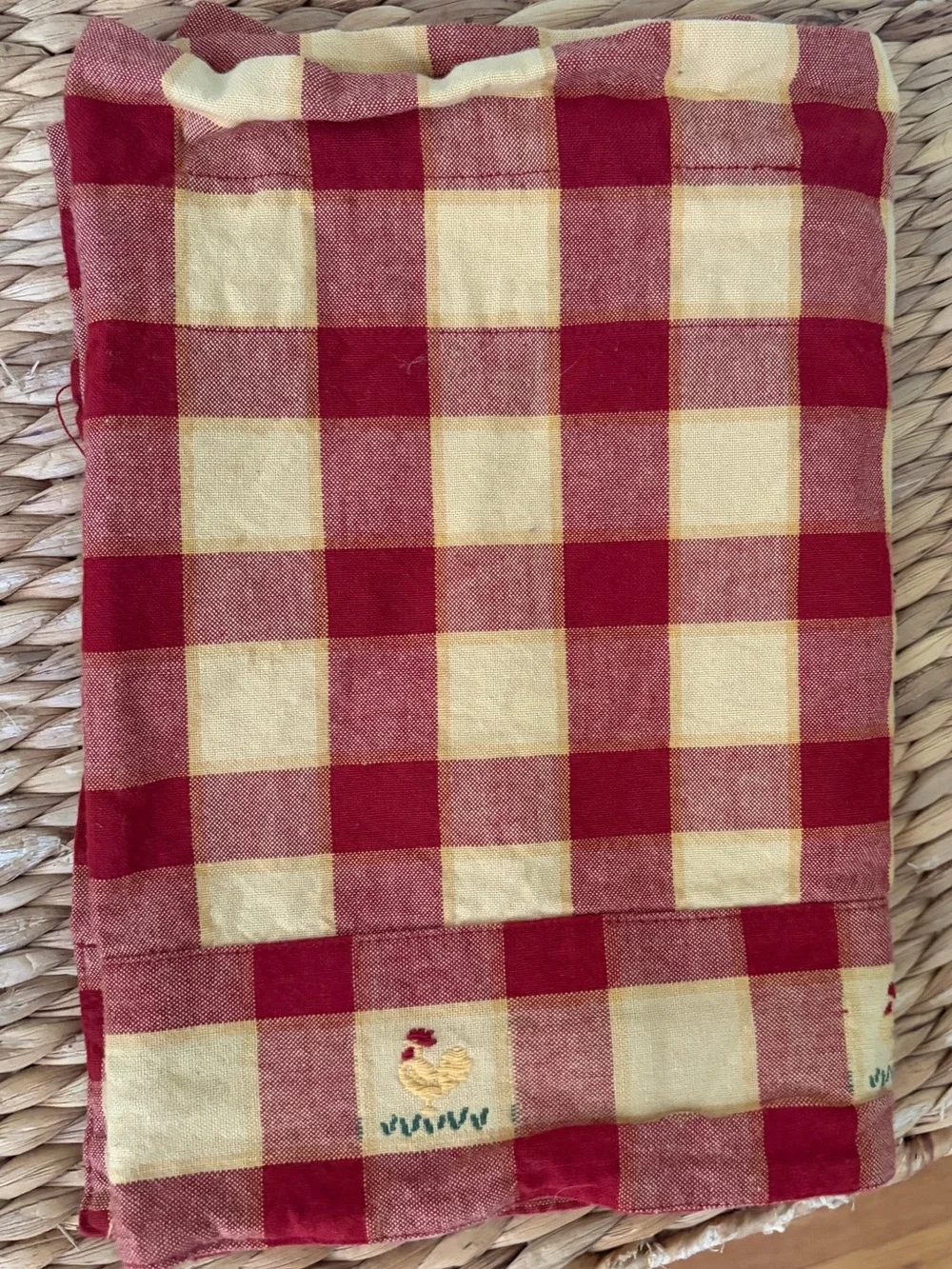 Park Designs Rooster Valance Red Cream Buffalo Check 66” x 12” Country Farmhouse